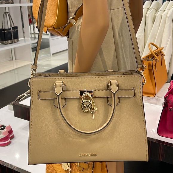 MICHAEL KORS HAMILTON MEDIUM SATCHEL 
 COLOR: CAMEL
NWT - Picture 14 of 16